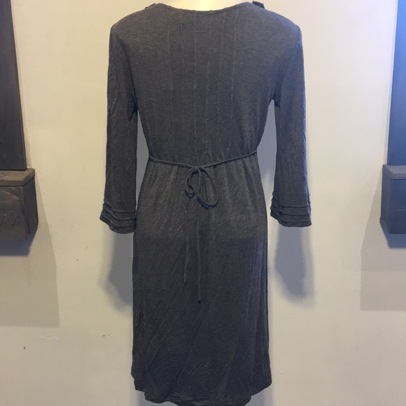 Gray dress - Picture 3 of 6